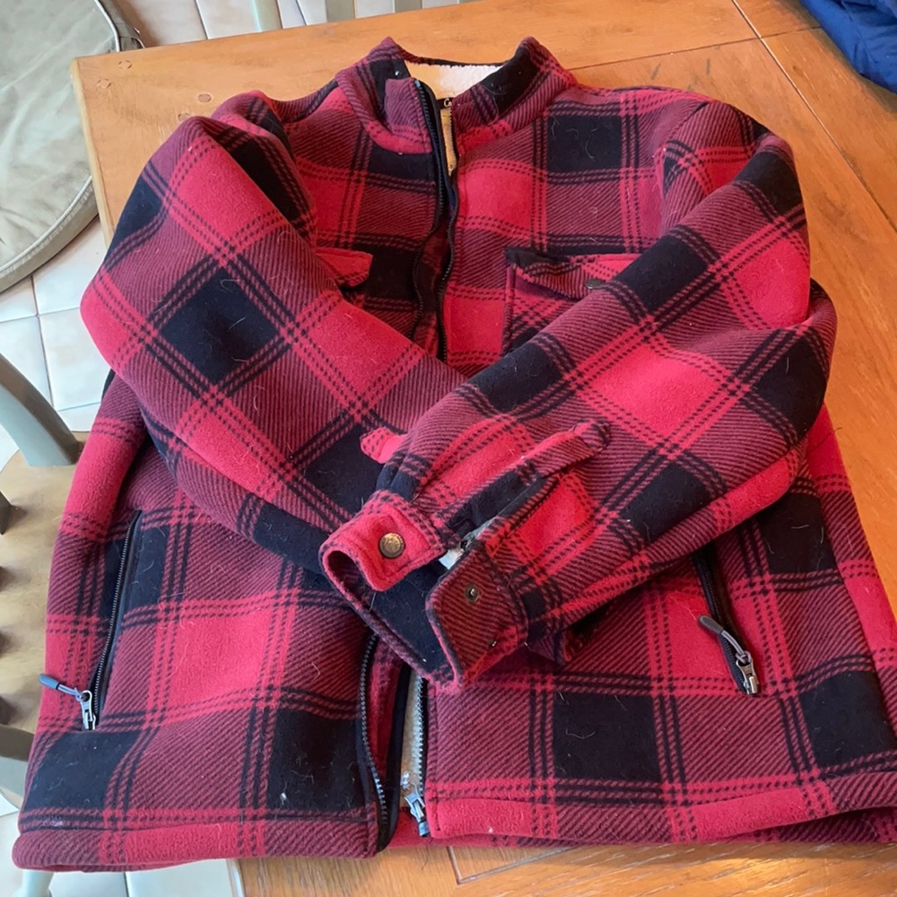 Cabela’s Buffalo print jacket